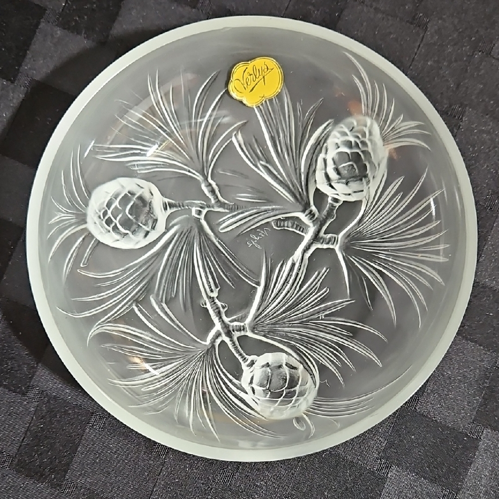Verlys Art Deco Frosted Glass Pine Cone Pattern Art Glass Bowl Signed